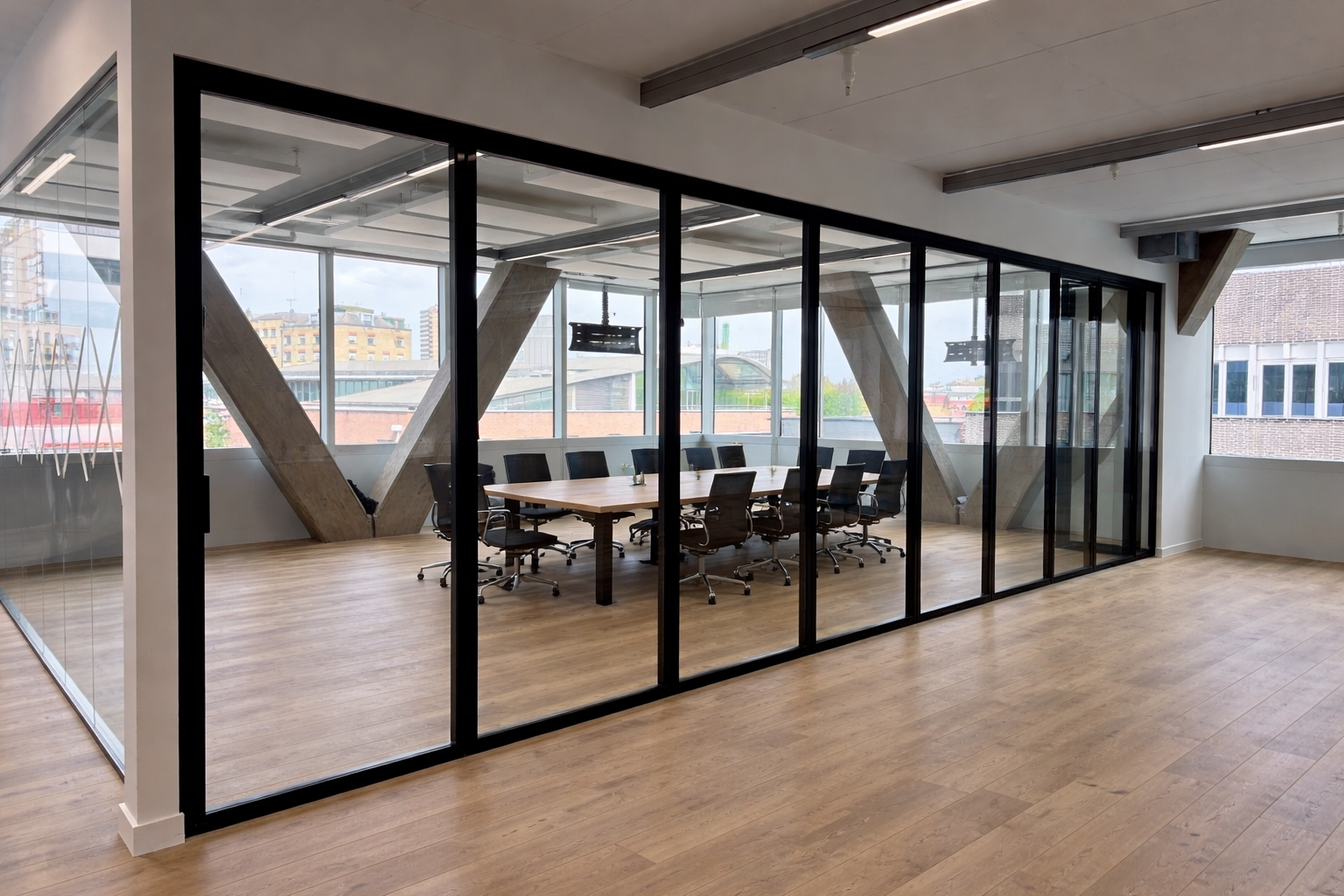MG500 Glazed Partition – Meeting Space Office
