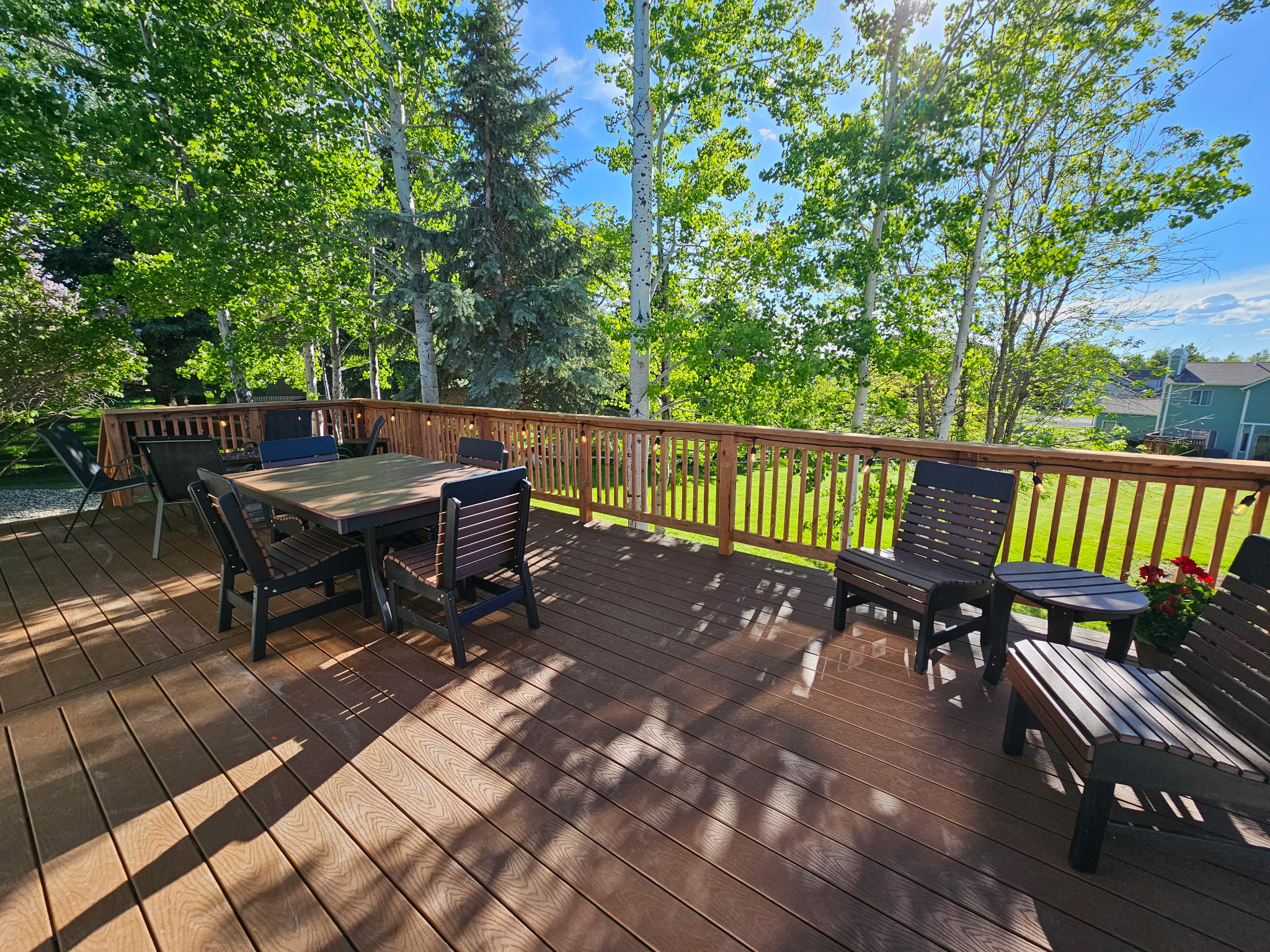 Fully equipped kitchen inside a Calitana Properties rental in Bozeman