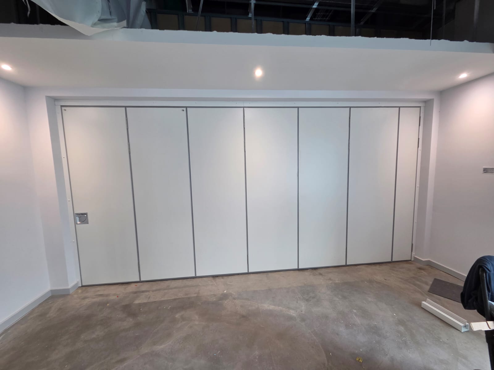 MG200 Sliding Acoustic Wall – Education