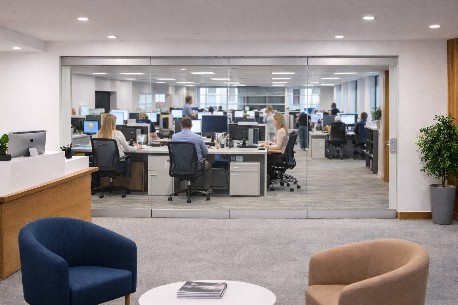 MG700 Glazed Panels – Reception Area