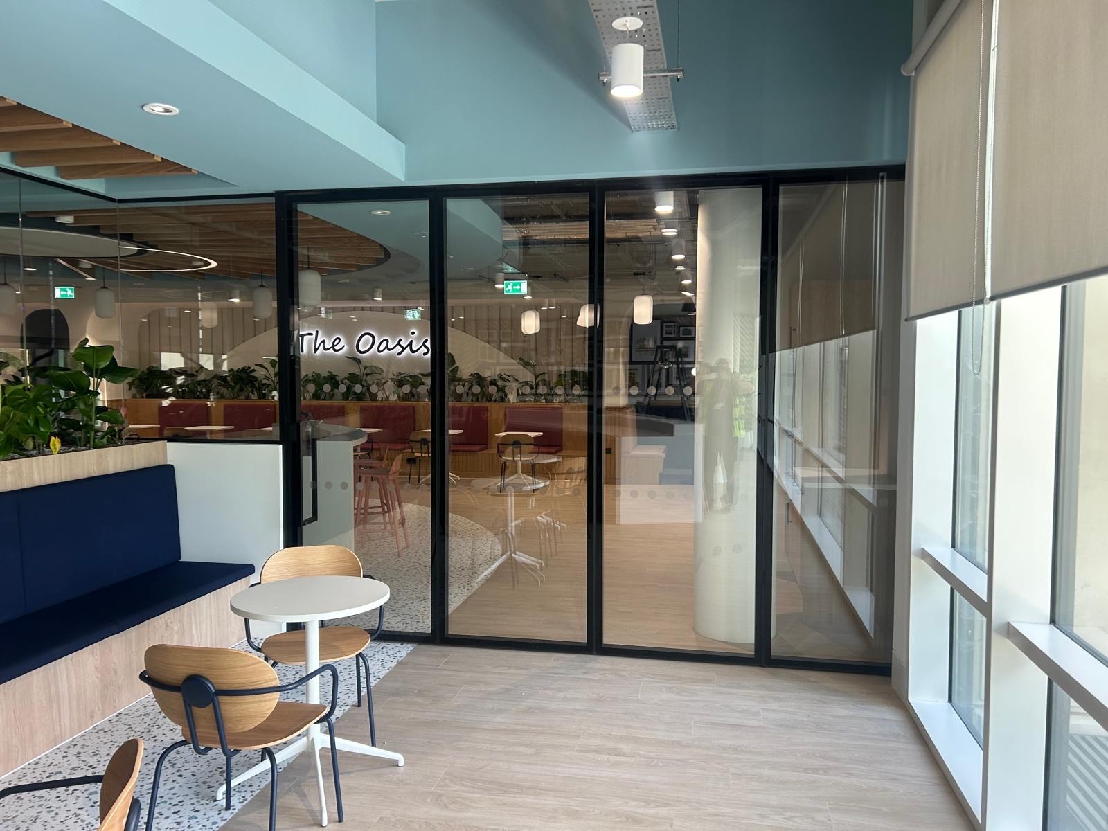 MG500 Straight Sliding Glazed Acoustic Doors – Suntory — movable acoustic wall installation 3