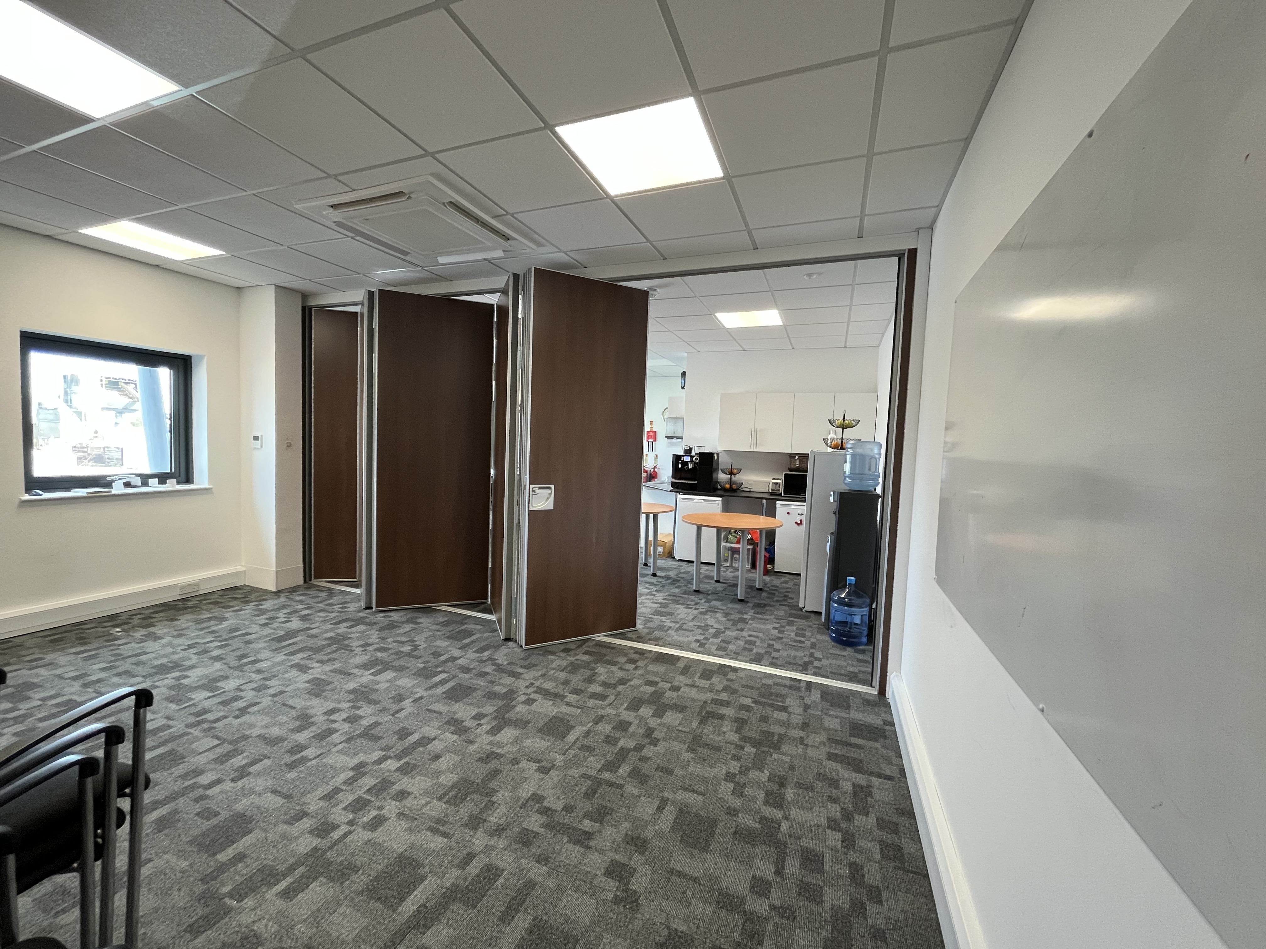 Acoustic Sliding Wall – Open Plan Office