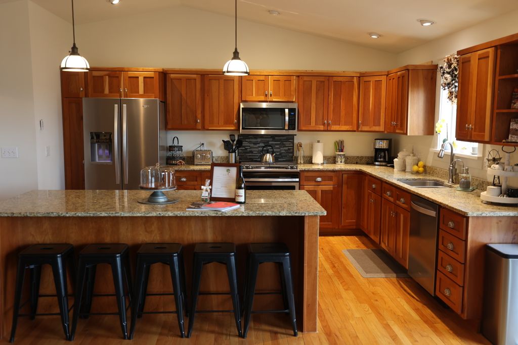 Among The Aspens - outdoor deck with dining area and fire table