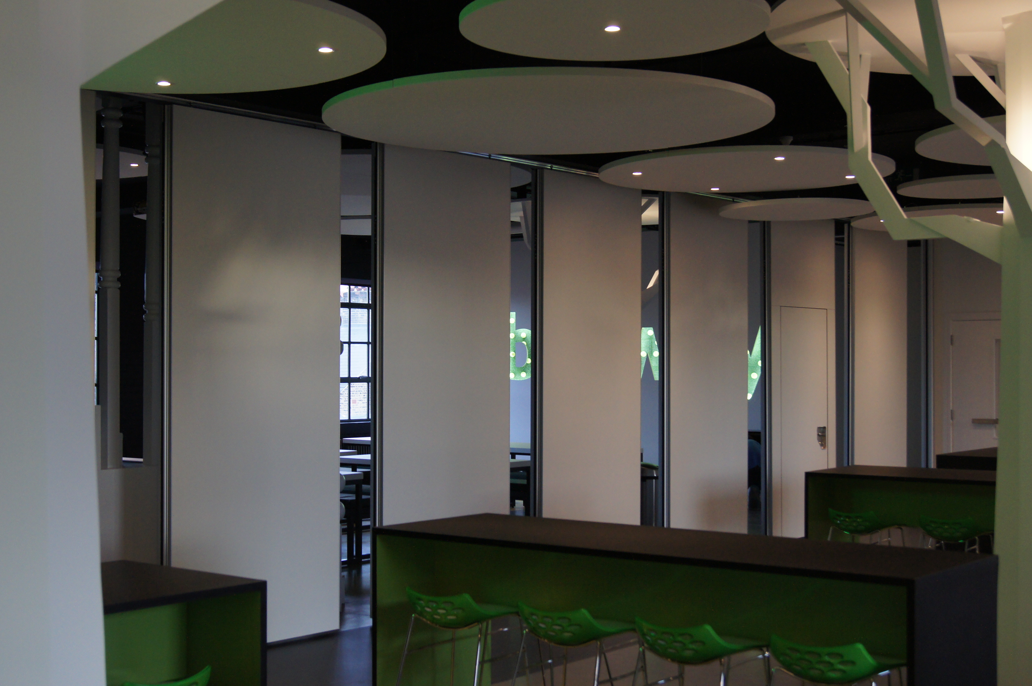 MG100E premium automated partition