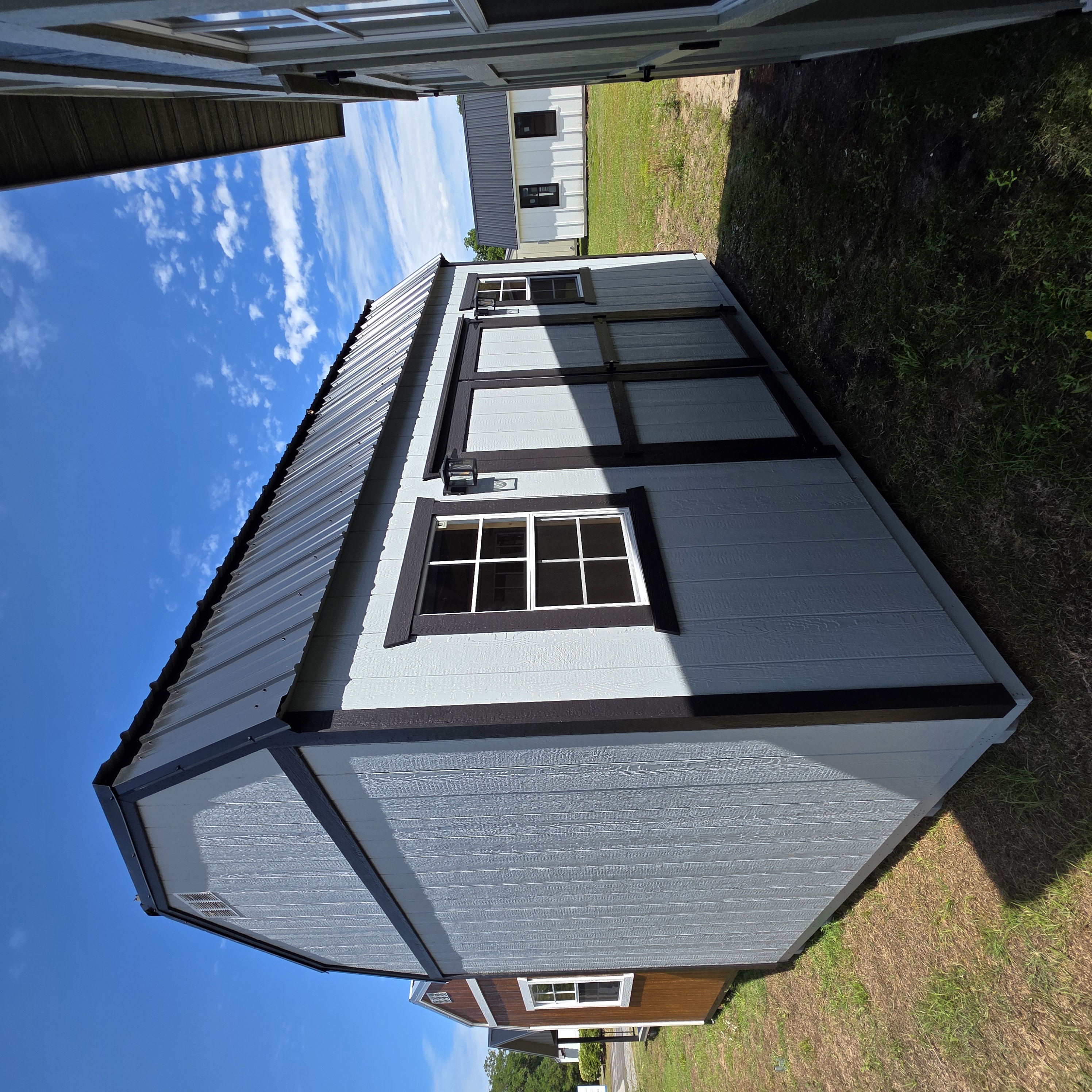 Custom barn delivered in South Carolina