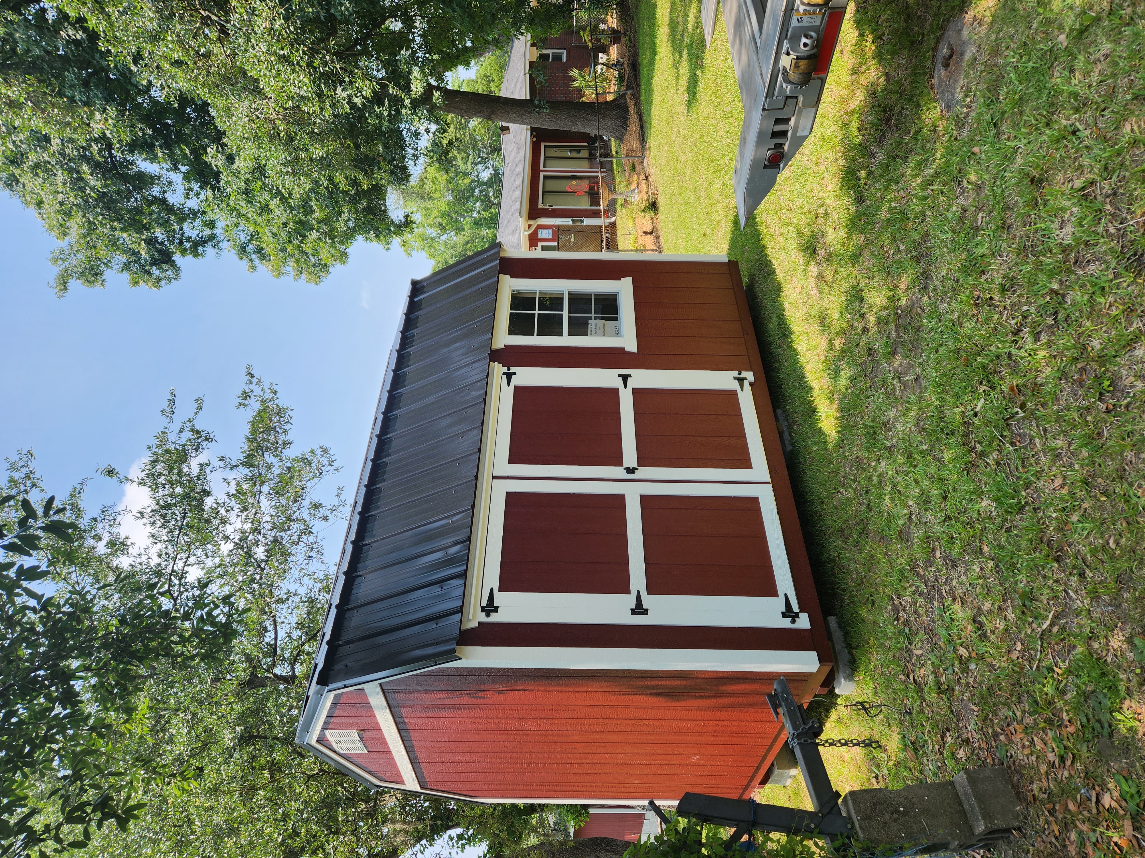 Large barn with loft in Walterboro SC