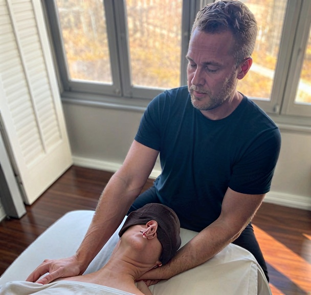 Donavan Dailey massage session 3